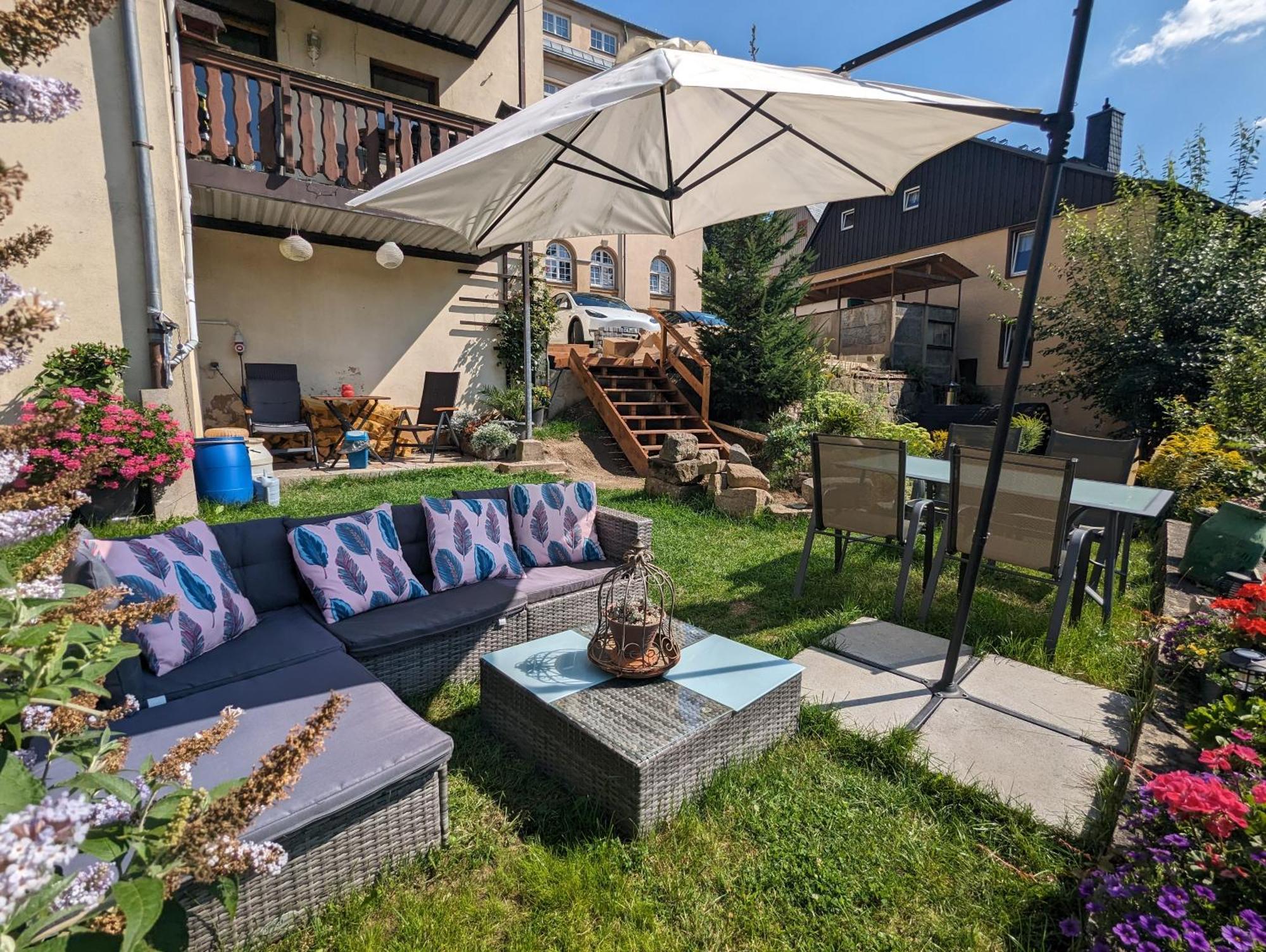 Famzi - Urlaubsmagie - Familienwohnung Mit Gemeinschaftsgarten, -Sauna & -Pool Sebnitz Ngoại thất bức ảnh