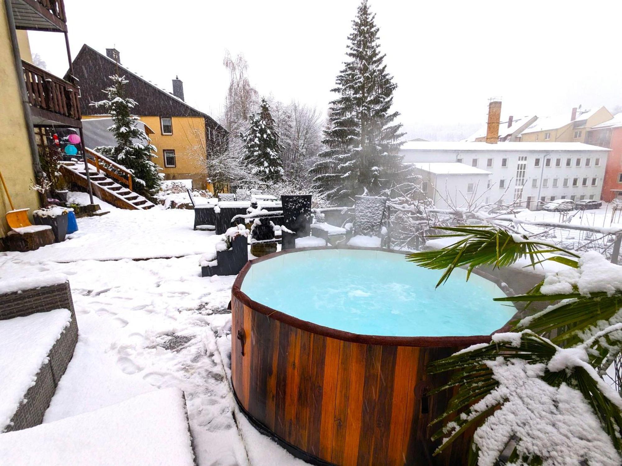 Famzi - Urlaubsmagie - Familienwohnung Mit Gemeinschaftsgarten, -Sauna & -Pool Sebnitz Ngoại thất bức ảnh