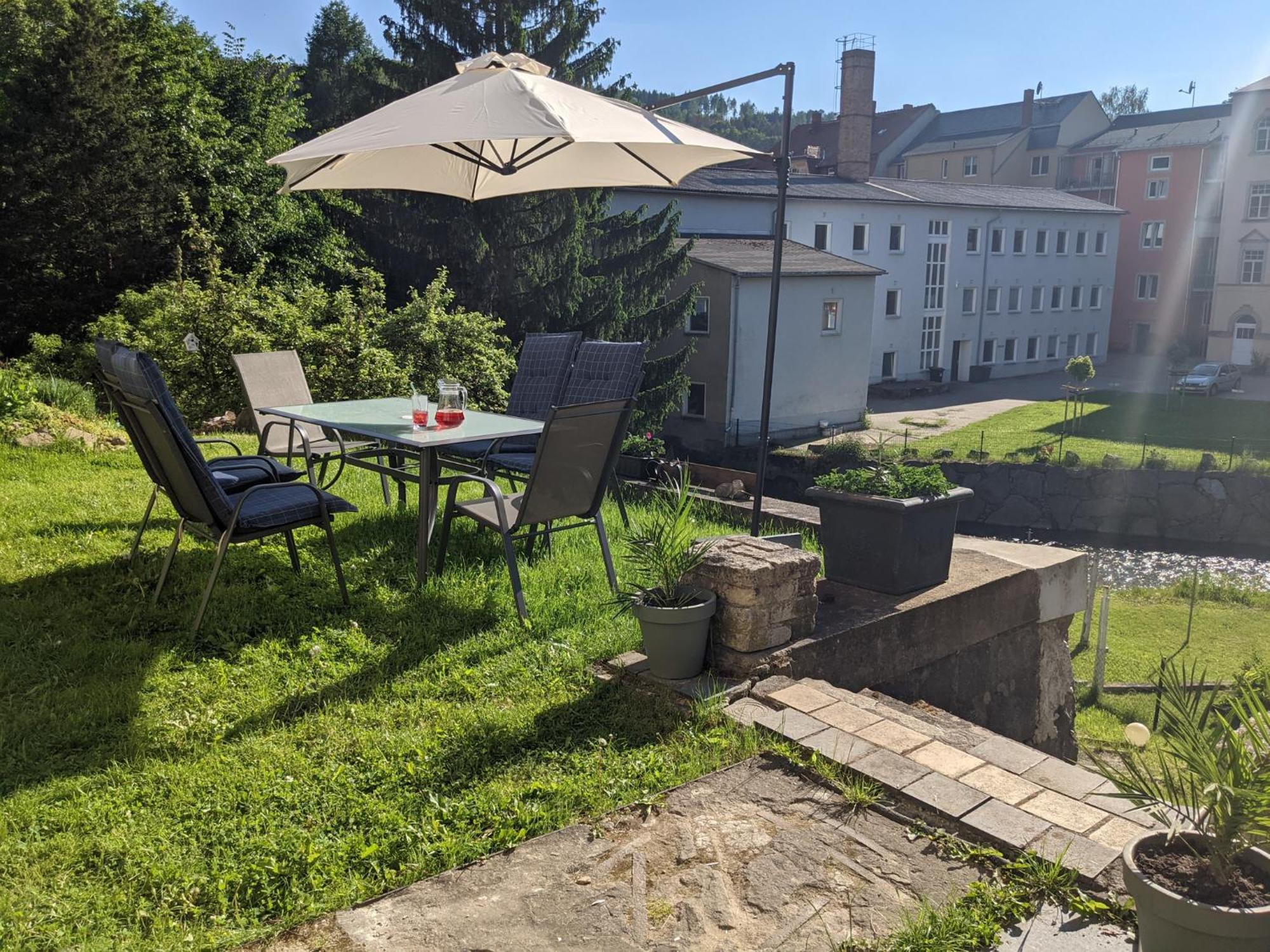 Famzi - Urlaubsmagie - Familienwohnung Mit Gemeinschaftsgarten, -Sauna & -Pool Sebnitz Ngoại thất bức ảnh