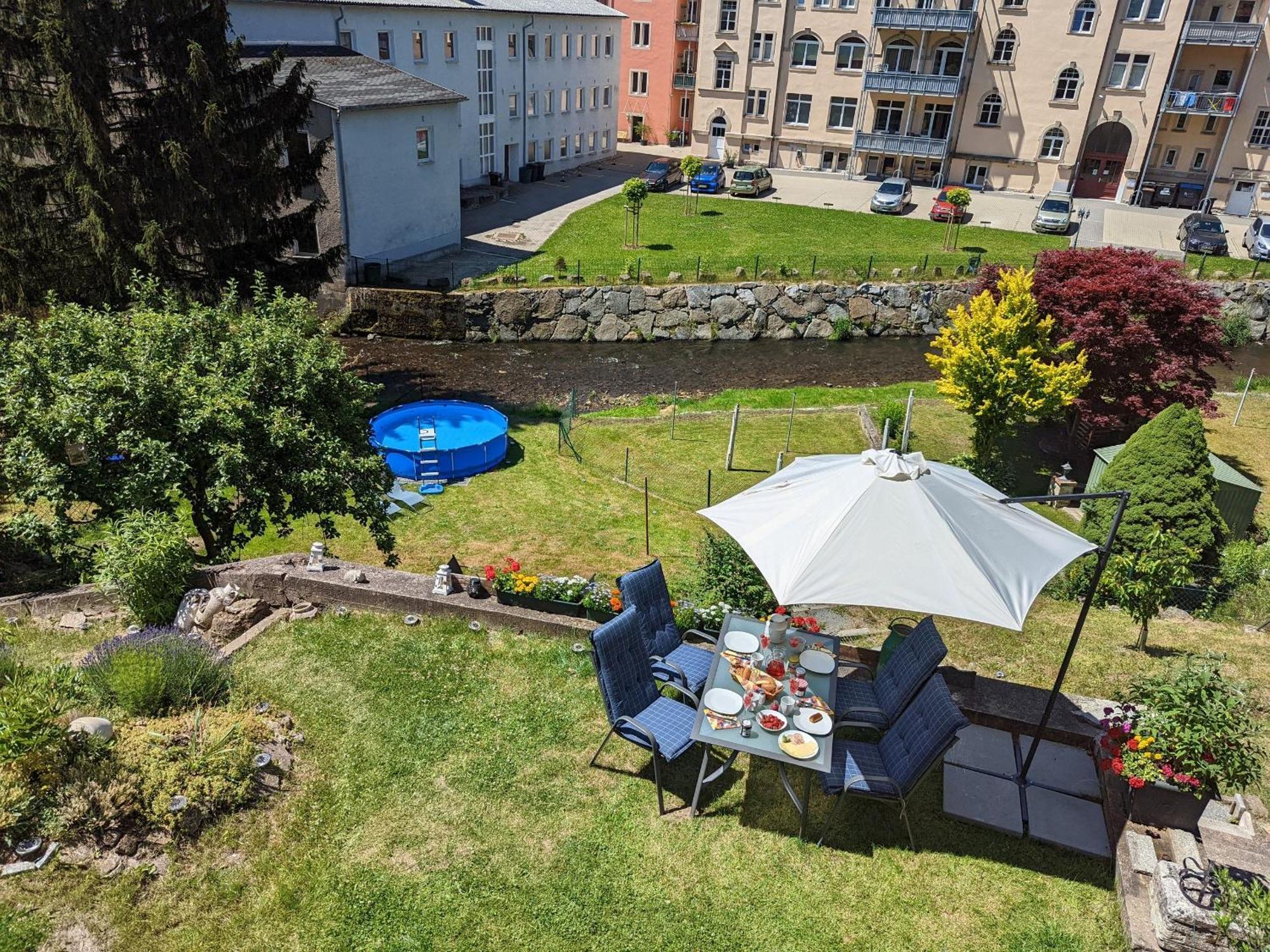 Famzi - Urlaubsmagie - Familienwohnung Mit Gemeinschaftsgarten, -Sauna & -Pool Sebnitz Ngoại thất bức ảnh